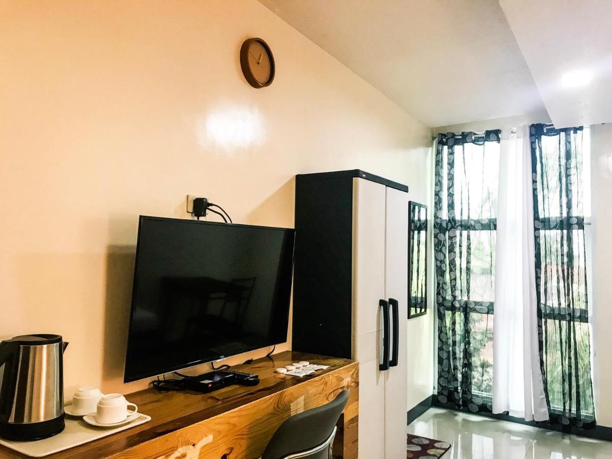 B&J Guesthouse And Tours Tagbilaran Dış mekan fotoğraf