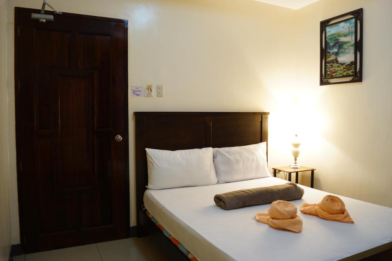 B&J Guesthouse And Tours Tagbilaran Dış mekan fotoğraf