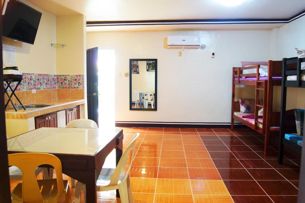 B&J Guesthouse And Tours Tagbilaran Dış mekan fotoğraf