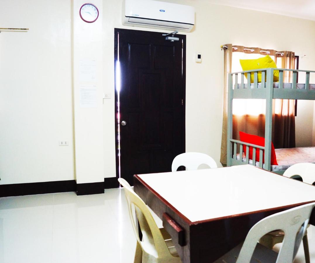 B&J Guesthouse And Tours Tagbilaran Dış mekan fotoğraf