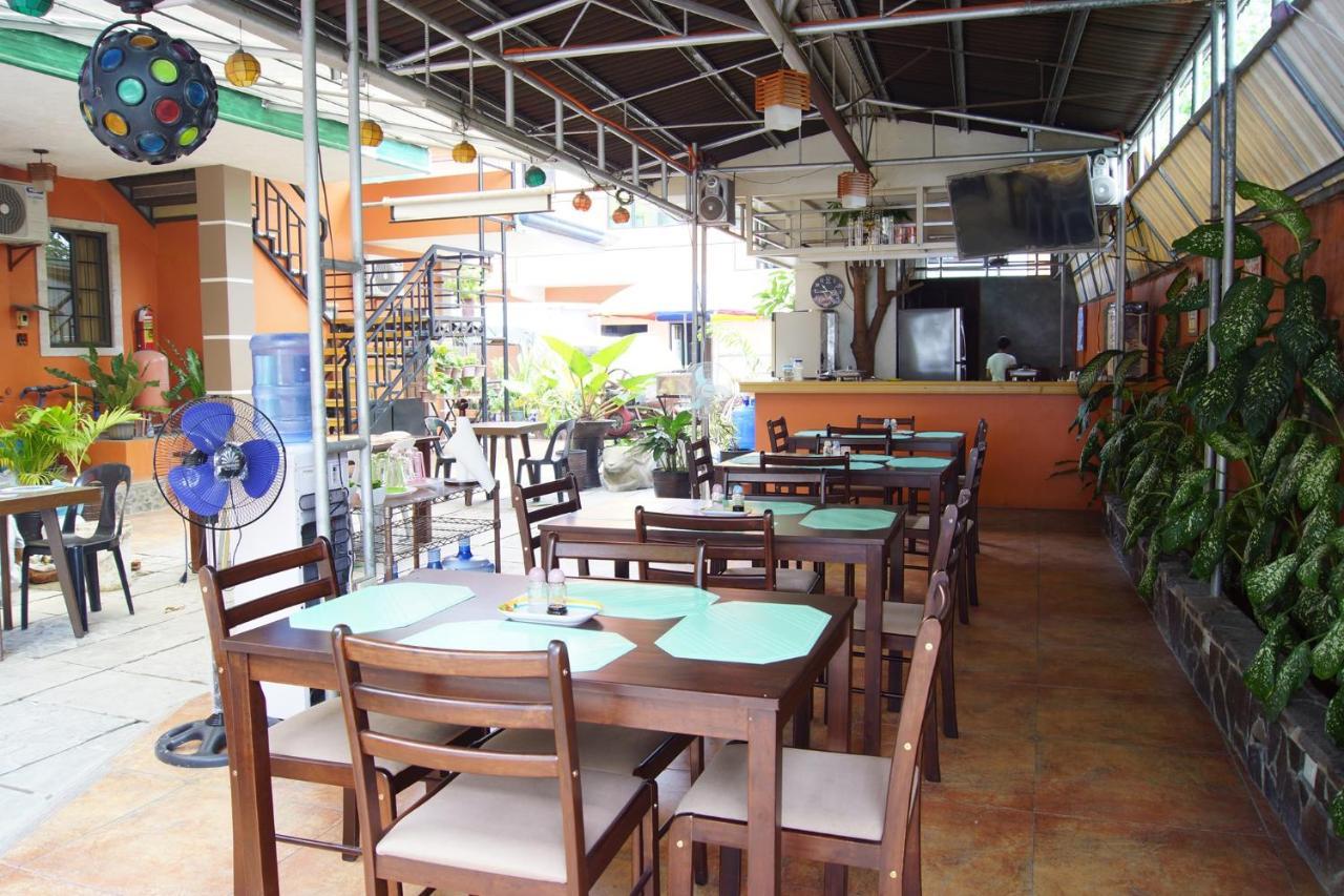 B&J Guesthouse And Tours Tagbilaran Dış mekan fotoğraf