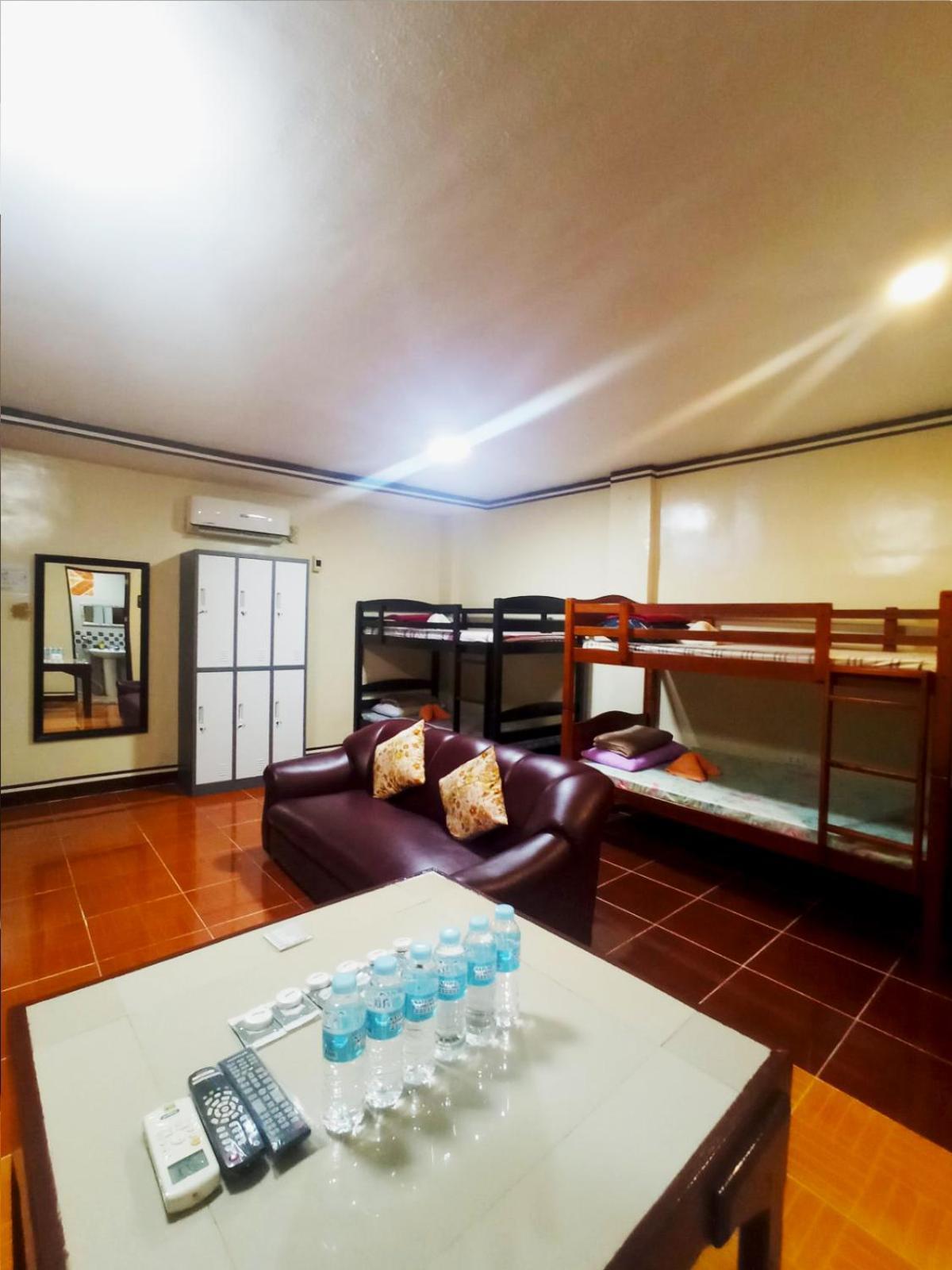 B&J Guesthouse And Tours Tagbilaran Dış mekan fotoğraf