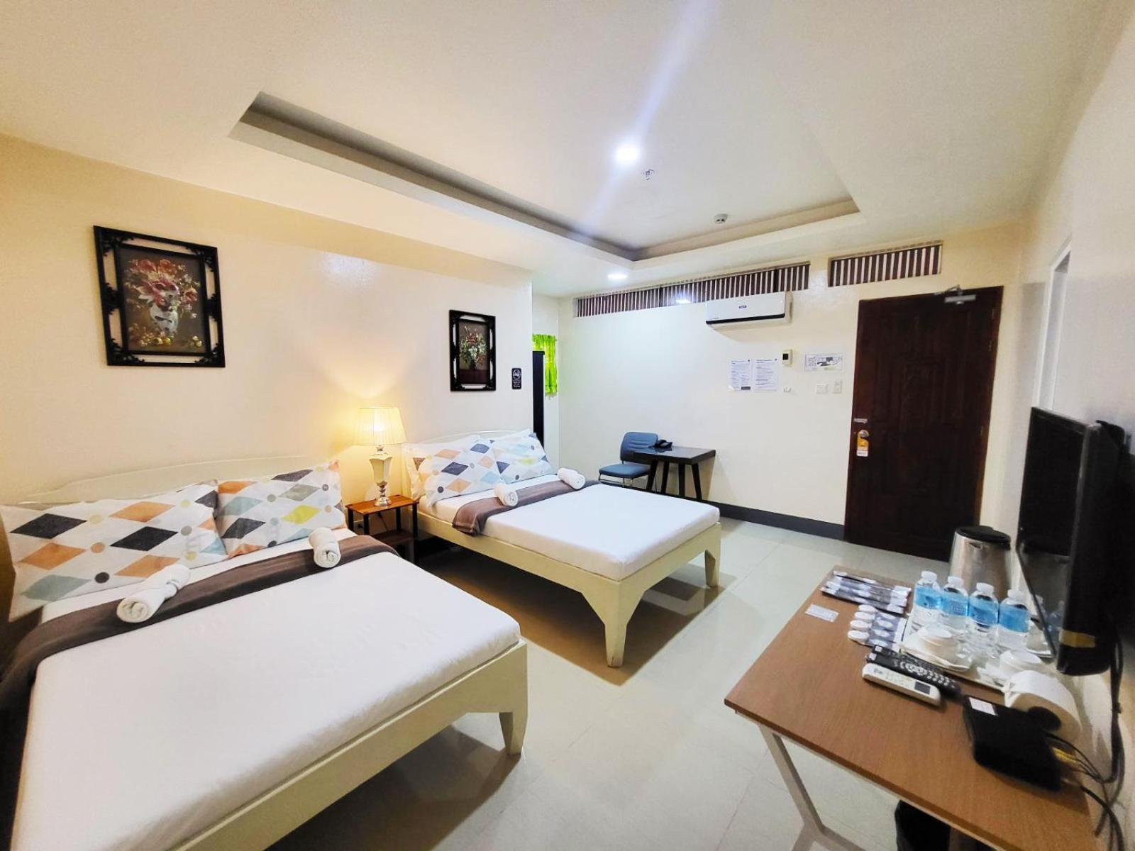 B&J Guesthouse And Tours Tagbilaran Dış mekan fotoğraf